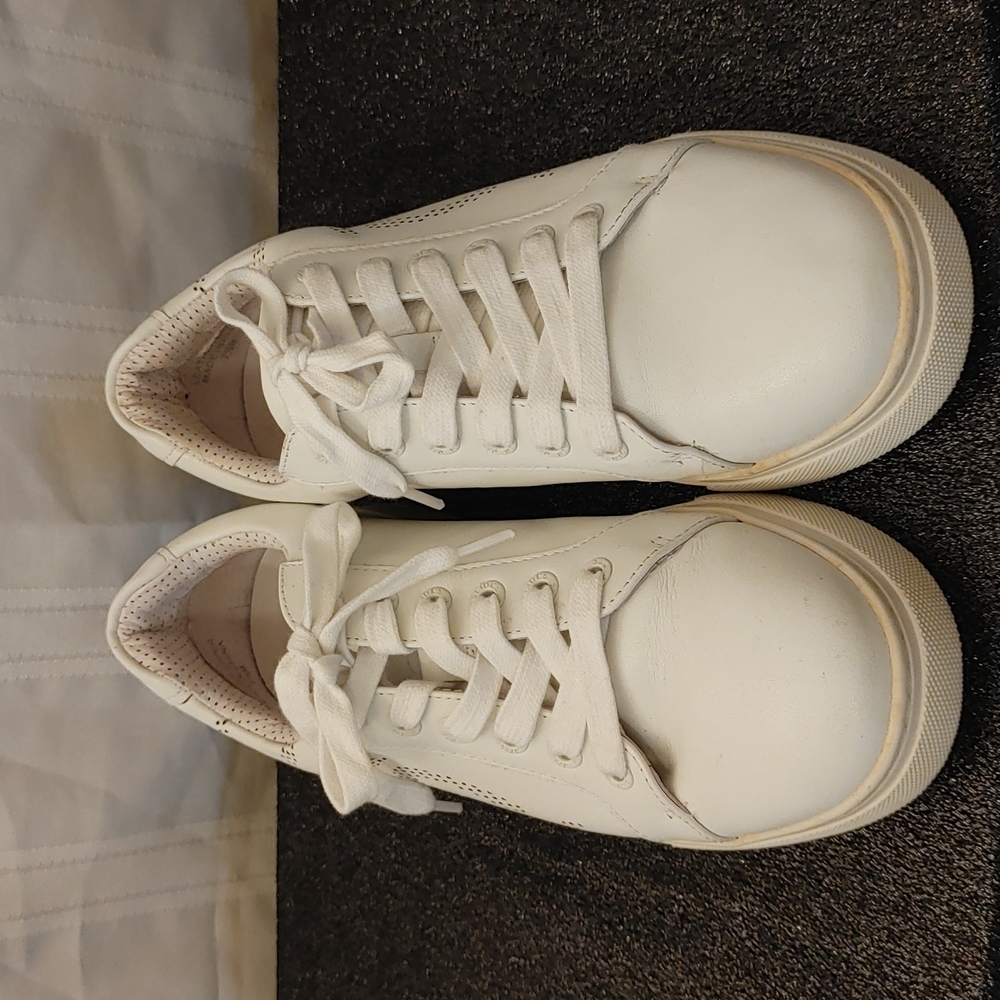 J/Slides NYC Shoes